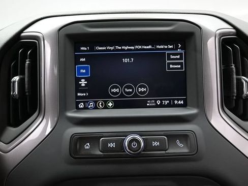 Used 2023 Chevrolet Silverado 1500 Custom AWD/4WD image 33