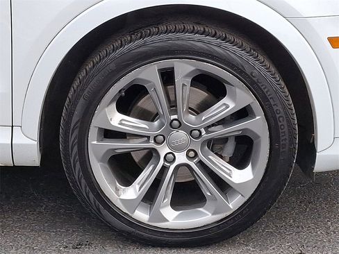 Used 2018 Audi Q3 2.0T Premium Plus w/ Premium Plus Package image 9