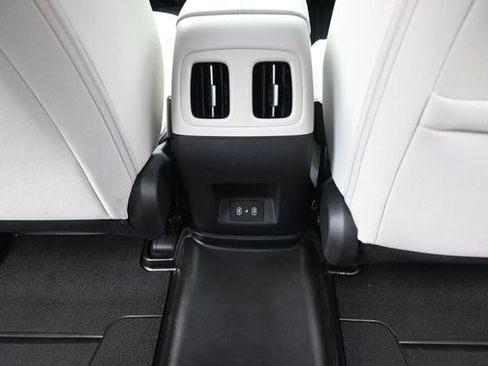 Used 2025 Hyundai Tucson SEL FWD image 24