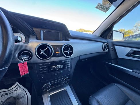 Used 2014 Mercedes-Benz GLK 350 4MATIC image 13