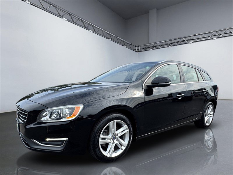 Used 2015 Volvo V60 T5 Premier FWD image 10