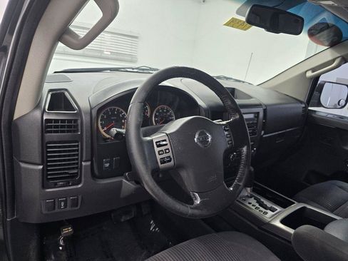 Used 2012 Nissan Titan SV RWD image 10