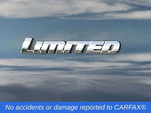 Used 2023 Toyota 4Runner Limited image 3