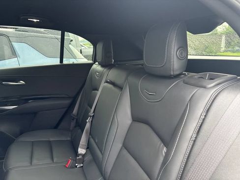 Used 2024 Cadillac XT4 Luxury AWD/4WD image 10