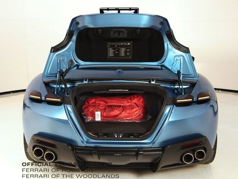 Used 2025 Ferrari Roma Spider image 38