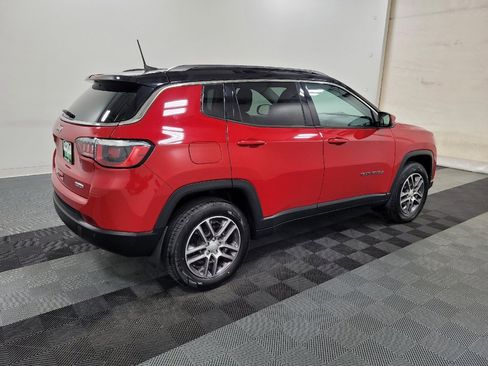 Used 2020 Jeep Compass Latitude AWD/4WD image 10