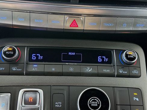 Used 2022 Hyundai Palisade Calligraphy FWD image 18