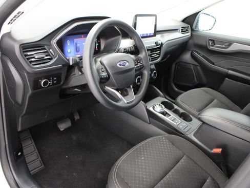 Used 2025 Ford Escape Active FWD image 13