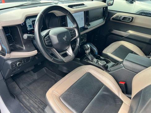 Used 2021 Ford Bronco Wildtrak AWD/4WD image 17