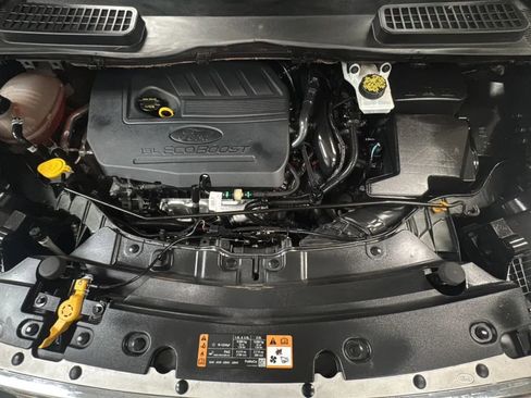 Used 2018 Ford Escape SE FWD image 22