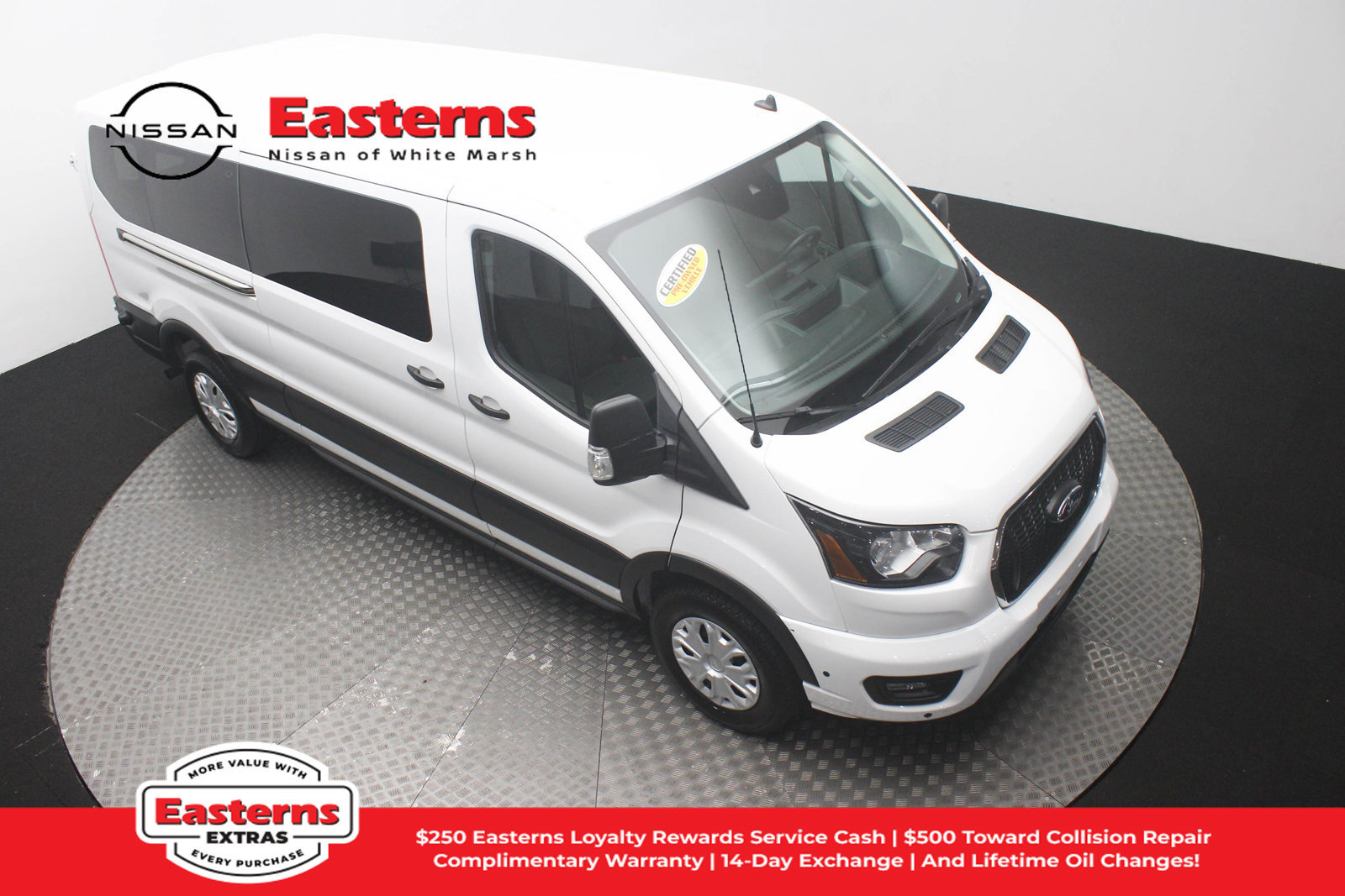 Used 2024 Ford Transit 350 XLT RWD image 3