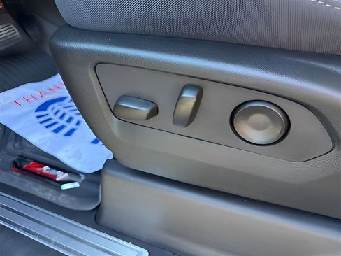 New 2025 Chevrolet Silverado 1500 LT w/ Z71 Off-Road Package image 24