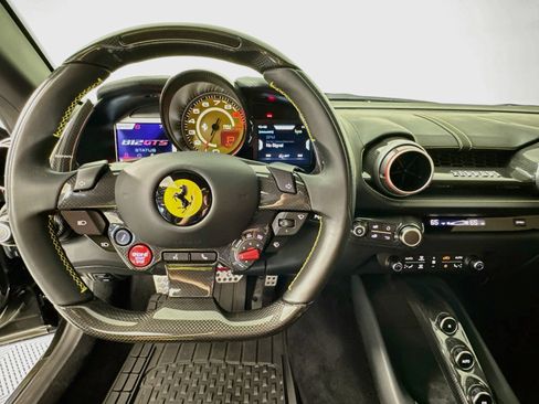 Used 2023 Ferrari 812 GTS RWD image 11
