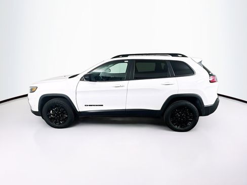 Used 2023 Jeep Cherokee Altitude Lux image 4