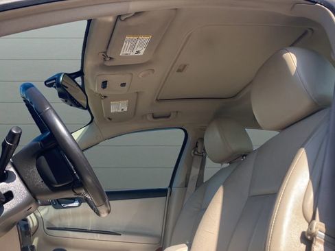 Used 2011 Chevrolet Impala LT w/ Luxury Edition Package image 24