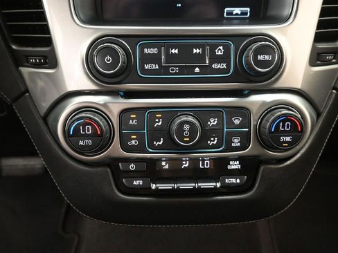 Used 2019 Chevrolet Tahoe LS w/ Skid Plate Package AWD/4WD image 16