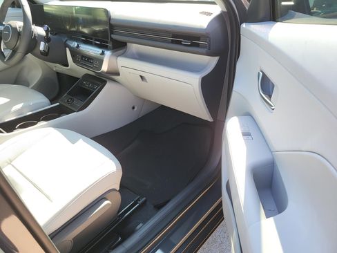 New 2026 Hyundai Kona SEL Premium FWD image 8
