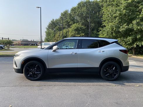Used 2022 Chevrolet Blazer LT FWD image 6