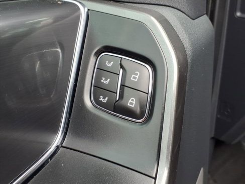 Certified 2023 Ford F150 Lariat w/ Equipment Group 502A High image 16