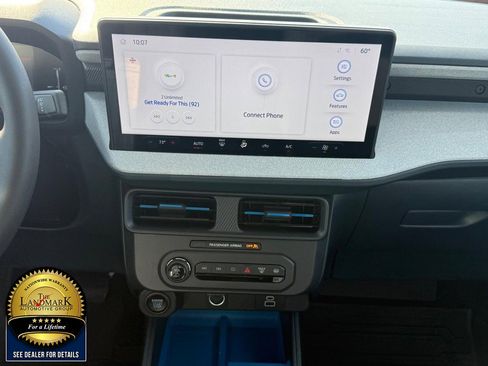 Used 2025 Ford Maverick XLT w/ Equipment Group 302A image 17