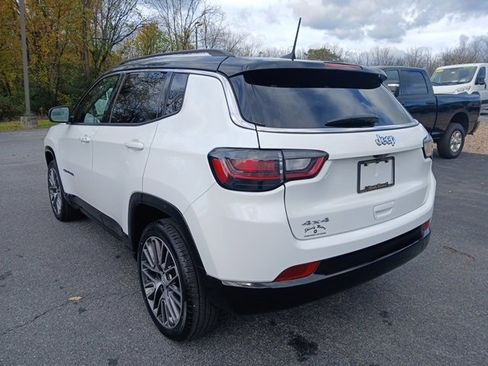 Certified 2022 Jeep Compass Limited w/ Elite Group image 4