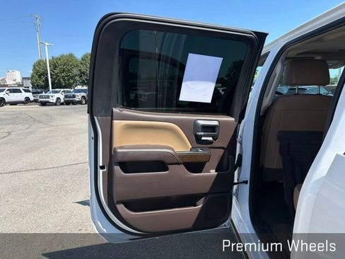 Used 2017 GMC Sierra 1500 Denali w/ Denali Ultimate Package AWD/4WD image 23