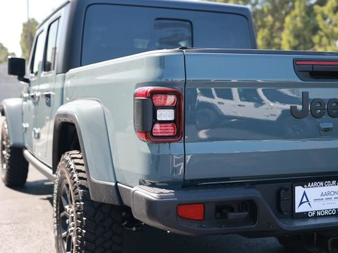 New 2026 Jeep Gladiator Willys image 10