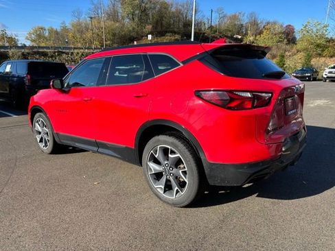 Certified 2022 Chevrolet Blazer RS w/ Enhanced Convenience Package AWD/4WD image 3