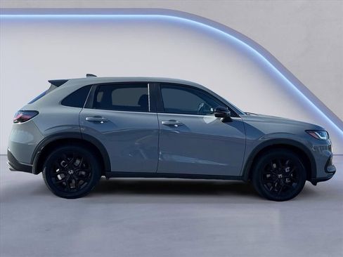 Used 2024 Honda HR-V Sport image 6