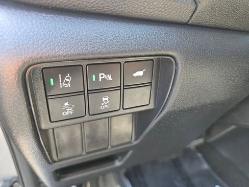 Used 2021 Honda CR-V Touring image 19