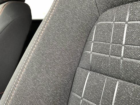 Certified 2024 Honda HR-V Sport image 36