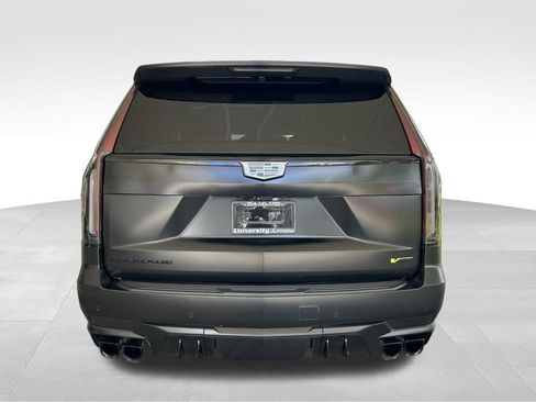 Used 2023 Cadillac Escalade V w/ Heavy-Duty Trailer Package AWD/4WD image 36
