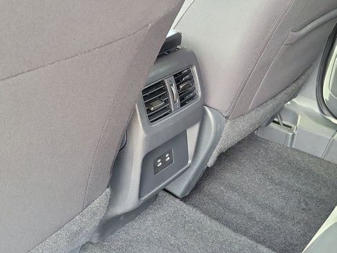 Certified 2025 Nissan Rogue SV image 20