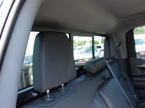 Used 2024 GMC Sierra 1500 Elevation w/ Elevation Premium Package AWD/4WD image 32