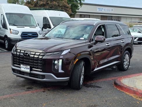 Certified 2024 Hyundai Palisade SEL image 4