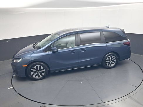 Used 2025 Honda Odyssey EX-L image 35