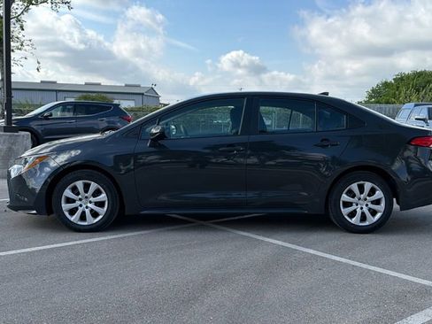 Certified 2024 Toyota Corolla LE image 10