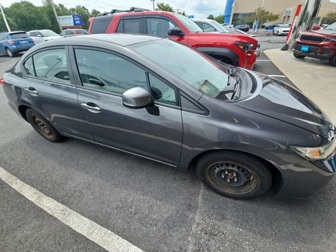 Used 2013 Honda Civic LX image 5
