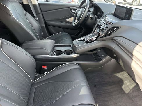 Certified 2025 Acura RDX SH-AWD w/ Advance Package image 10