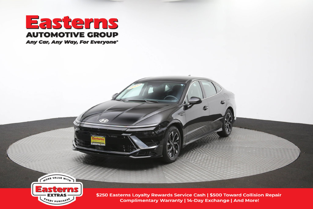Used 2025 Hyundai Sonata SEL FWD image 58