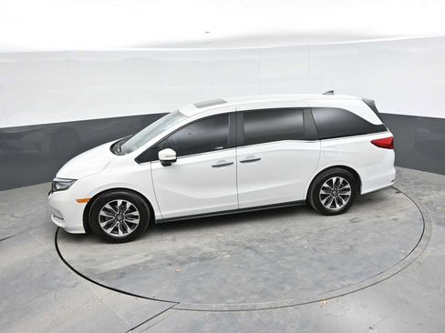 Used 2023 Honda Odyssey EX-L image 14
