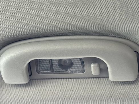 Used 2024 Chevrolet Equinox LS w/ LS Convenience Package FWD image 25