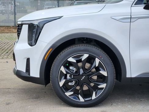New 2026 Kia Sorento EX FWD image 6