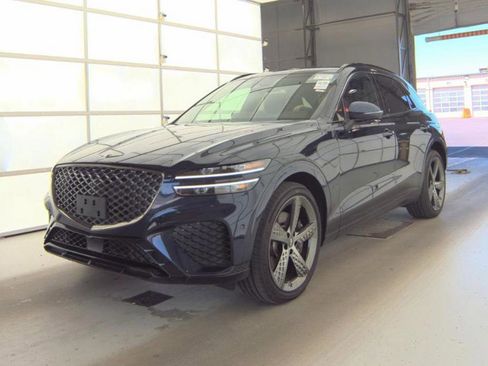 Used 2025 Genesis GV70 2.5T w/ Sport Prestige Package image 1
