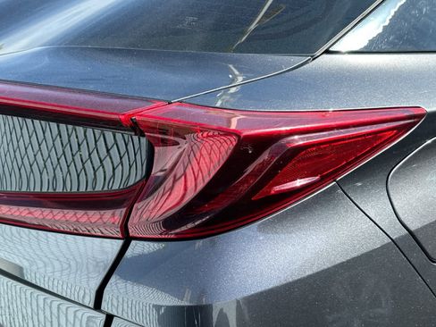 Used 2017 Toyota Prius Prime Plus image 18