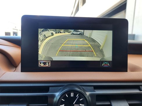 Used 2023 Lexus IS 300 w/ Comfort Package image 17