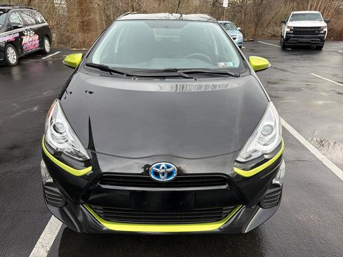 Used 2016 Toyota Prius C Persona Series image 17