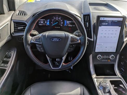 Used 2023 Ford Edge ST-Line image 11
