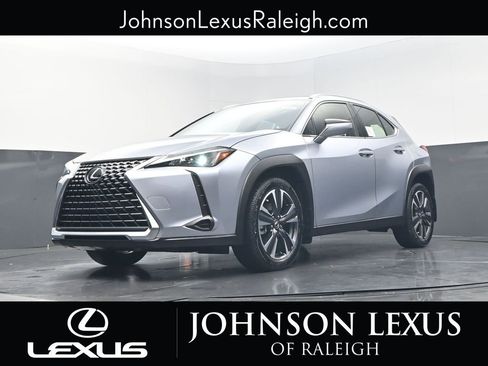 New 2026 Lexus UX 300h FWD image 17