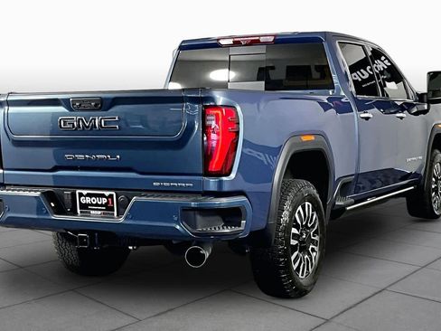 Used 2025 GMC Sierra 2500 Denali Ultimate AWD/4WD image 13